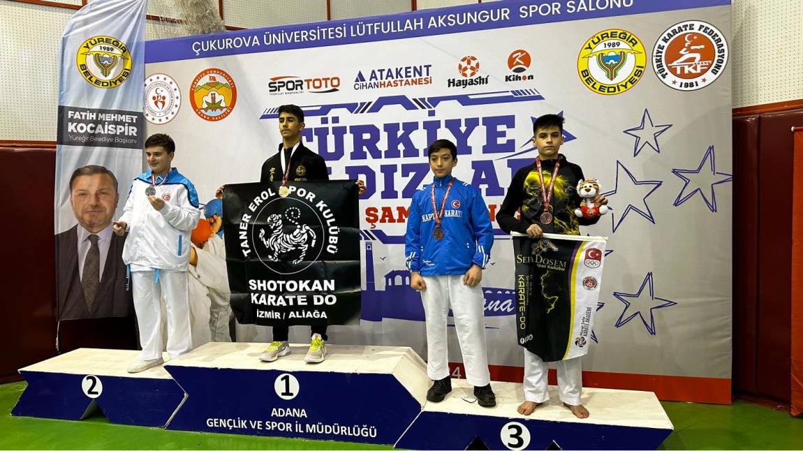 Öğrencimiz Ali TAŞTAN Türkiye Karate Şampiyonasında 3. oldu, Tebrik Ediyoruz.